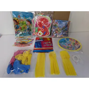 Party nádobí Jednorázové narozeninové nádobí: talíře, ubrus, ubrousky, příbory, sada 83 ks