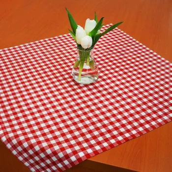 Dekorativní polštářek Ubrus Kanafas červený - napron 65 x 65 cm