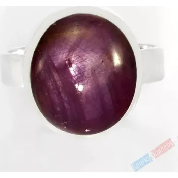 Prsten Stříbrný prsten (Ag 925/1000) s asterickým rubínem QA, vel. kamene cca 13 x 12 mm, RARITA (RU7869RA)
