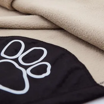 Pelíšek pro psa Hobbydog deka pro psa béžová 88 cm x 66 cm