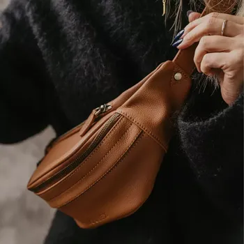 Ledvinka Loulex Fanny Pack Mini Brown - Mini fotoledvinka hnědá