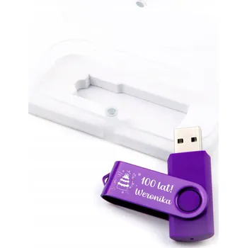 USB flash disk DÁREK K NAROZENINÁM FLASHDISK 16 GB USB 2.0 v krabičce + GRAVÍROVÁNÍ pro jubilanta