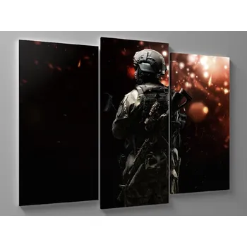 Obraz Obraz pozující vojak Rozměr: 75 x 50 cm