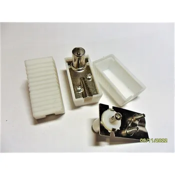 Anténní zástrčka TV Lechpol Anténní zástrčka TV úhlová, velká