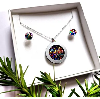 Souprava šperků JUBILEE sada sada náhrdelník + náušnice + krabička