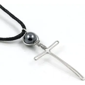 Náhrdelník Meč-kříž na krk hematit