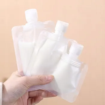 Kosmetická taška Kosmetická taštička LOGparts BUTELKA SASZETKA PODRÓŻNA WYCISKANA 100 50 30 bílá