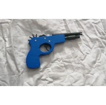 Dřevěná hračka Pistole na gumičky - s kolečkem - modrá
