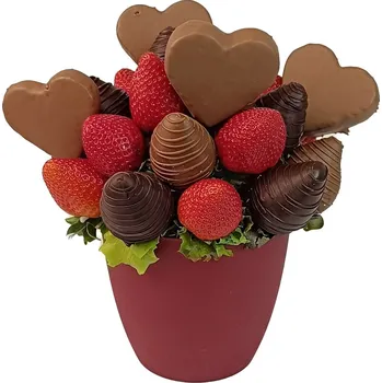 Dárkový potravinový koš Jedlá kytice Srdcová Vášeň – kytice z ovoce a čokolády Velikost produktu: Malá 1,3 kg