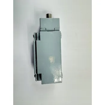 vypínač PBM1 E11 PZ11 KONCOVÝ SPÍNAČ