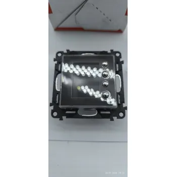 LEGRAND VALENA TERMOSTAT SCS S DISPLEJEM 752131 MY HOME