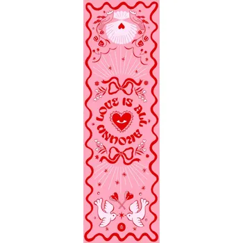 podložka na cvičení Protiskluzová kaučuková podložka na jógu Moonholi LOVE růžová