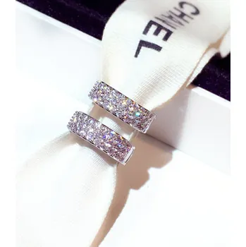 Náušnice B-TOP Dámské elegantní náušnice kroužky Zirkonia - bílé pozlacení