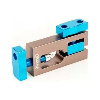 dílenský stroj Elvedes Multifunkční lis