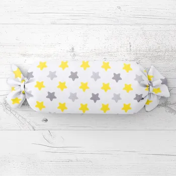 Dekorativní polštářek Dětský polštář válec bonbon Sandra SA-203 Žluto-šedé hvězdy 15x40 cm