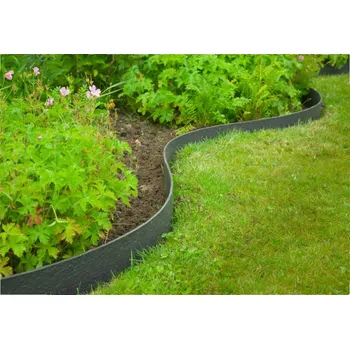 Zahradní obrubník Nature Zahradní travní lem 0,12 x 12 m 5 mm černý