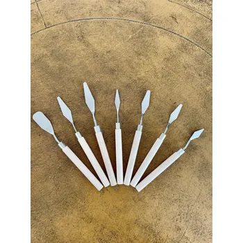 Malířská špachtle Špachtle kovové v dřevěné rukojeti- sada 7 ks