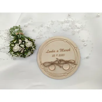 Svatební dekorace Dřevěná podložka na snubní prsteny D-decor - kruh