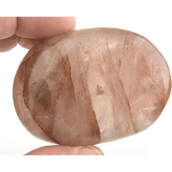 Přírodní kámen Leštěný kámen hematit v křišťálu 152g z Madagaskaru