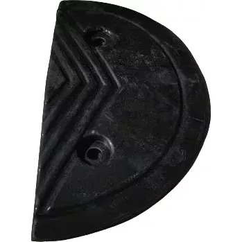 Dopravní zařízení Černý plastový koncový zpomalovací práh - délka 33 cm, šířka 17 cm, výška 4 cm