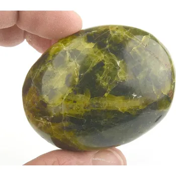 Sběratelství Hladký kámen opál zelený 113g (Madagaskar)