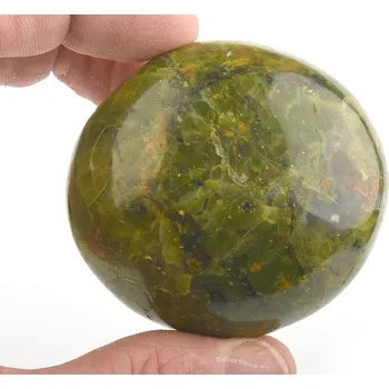 Přírodní kámen Hladký kámen opál zelený 157g (Madagaskar)