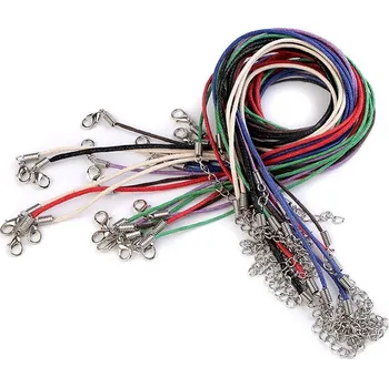 Voskovaná šňůrka s karabinkou délka 45 cm - 5 červená