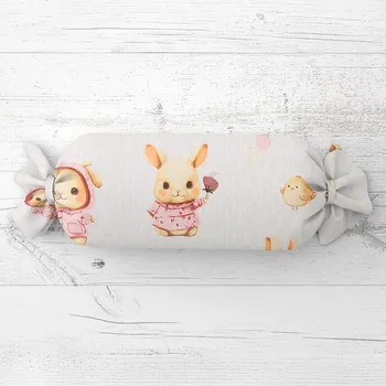 Dekorativní polštářek Dětský polštář válec bonbon Sandra SA-538 Růžoví zajíčci a ptáčci na bílém 15x40 cm