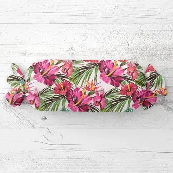Dekorativní polštářek Polštář válec bonbon Sandra SA-555 Růžovo-červené havajské květy na bílém 15x40 cm