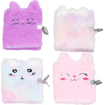 Zápisník Deníček nelinkovaný se zámkem 10,5x15 cm plyš, 70 stran