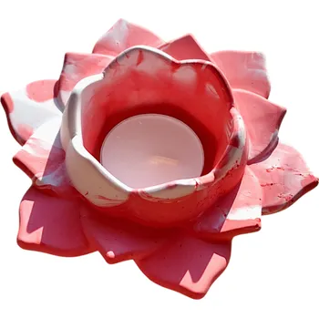 Svícen Svícen na čajovou svíčku Lotus 1. čakra červená