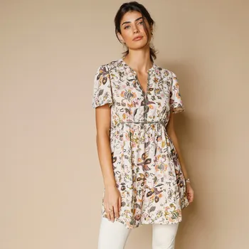 Tunika s tuniským výstřihem, potiskem a výšivkou režná/khaki 36