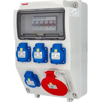 Rozvaděč FAMATEL Skříň ZSF40001000.0 /3958 IP44 zásuvková v575