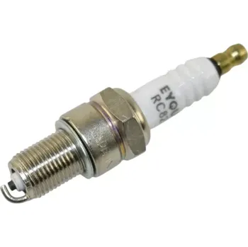 Zapalovací a žhavicí svíčka Zapalovací svíčka ALFA ROMEO AUDI FIAT FORD MERCEDES RENAULT TALBOT VW (EYQUEM RC82LS ALFA ROMEO 7554449 FIAT 7554449 FORD D3PF12405BA 80OF12405DA 80GB12405AA 78IF12405AA 5099950 IVECO 7554449 LANCIA 7554449 MITSUBISHI MS851413 MS851234)