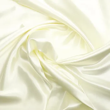 Satén pevný smetanový