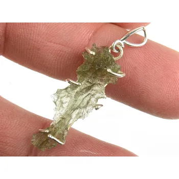 Přívěsek Přívěsek přírodní vltavín se stříbrem Ag 925/1000 1,5g Besednice