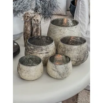 Svícen Svícen ze skla se světlou patinou Velikost: v.12 cm x 15 cm