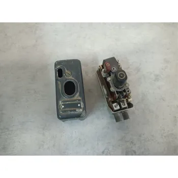 Jistič DANAPO II. světová válka - proudový jistič z letadel Fl.32408-1 40V 6A