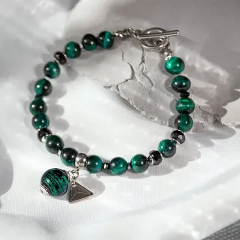 Náramek Lampglas Náramek Fierce Predator s 24karátovým zlatem v perle Lampglas, zeleným tygřím okem a hematitem