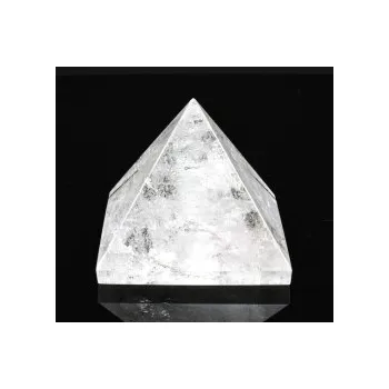 křišťál pyramida 63 x 63 mm