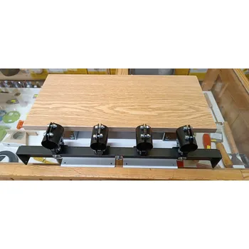 Konzole pro 4 minivrtačky se stolkem