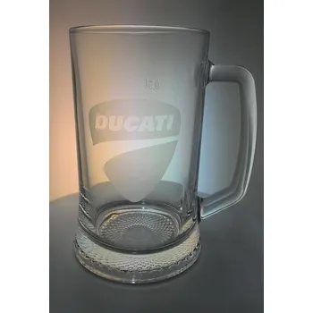 Sklenice Půllitr Ducati – pískovaný dárek pro motorkáře s možností jména