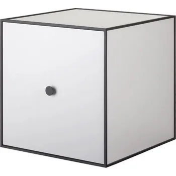 Koupelnový nábytek Audo Copenhagen, Nástěnná skříňka Frame 35 s dvířkami světlý šedá - Formadore