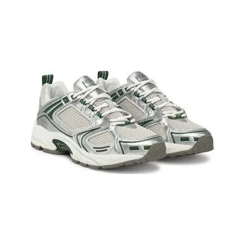 Pánské tenisky Sneakersy Tommy Jeans Archive'97 Metallic EN0EN02796 Zelená 41