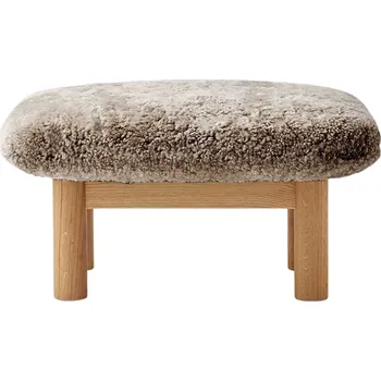 Audo Copenhagen, Podnožka Brasilia Sheepskin na dubových nožkách hnědá - Formadore