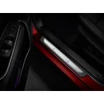 Vnitřní osvětlené kryty předních a zadních prahů dveří s nápisem Renault