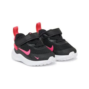 Pánská obuv Sneakersy Nike Revolution 7 (Tdv) FB7691 002 Černá 17