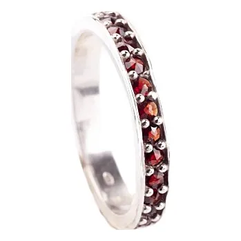 Prsten granát - stříbrný prsten - linka (3066) Velikost: 55, povrchová úprava: rhodiované