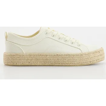 Dámské tenisky Reserved - Tenisky s pletenou podrážkou - bílá - 377CP-00X - 377CP-00X-39