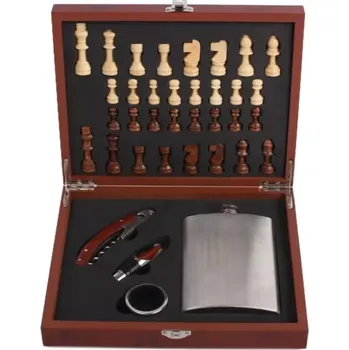 Desková hra Dárkový set Gentleman – Šachy & Vínový servis